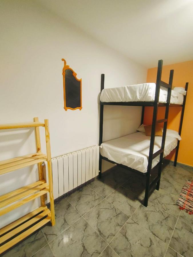 Open Mind Hostel 알칼라 라 레알 외부 사진